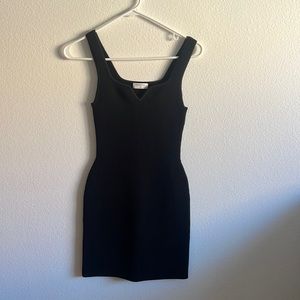 Babaton Sculpt Knit Notch Dress 🖤✨